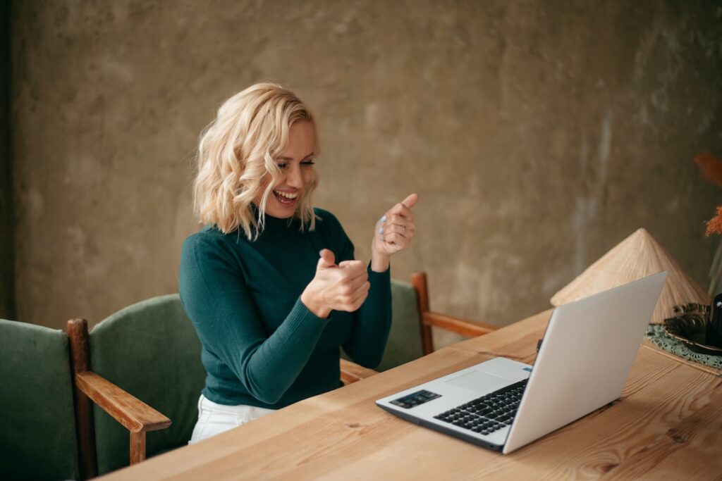 Chatterbug Test 2026: Live-Unterricht trifft App-Kurs